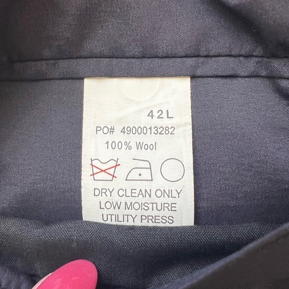 Ralph Lauren Navy Blazer Gold Buttons Size 42L - Picture 7 of 7